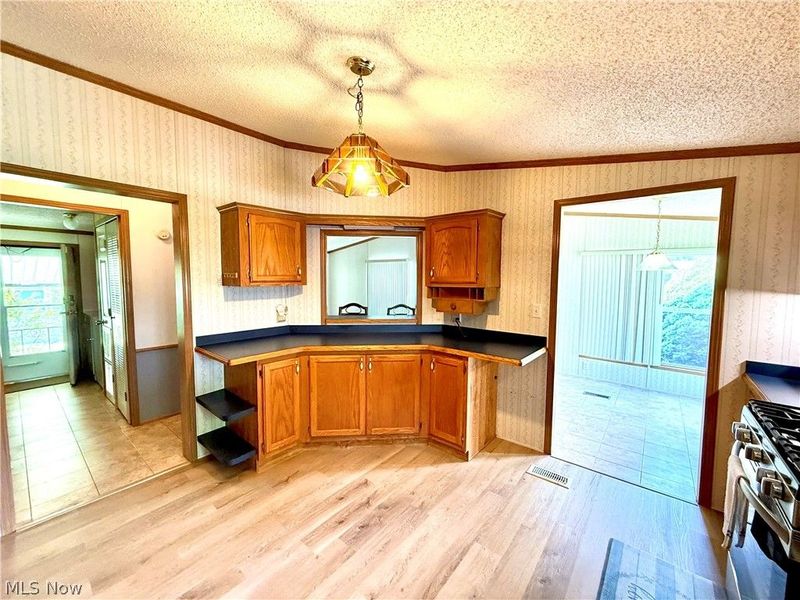 275 Ashwood Drive, Elyria, OH 44035 Photo 11