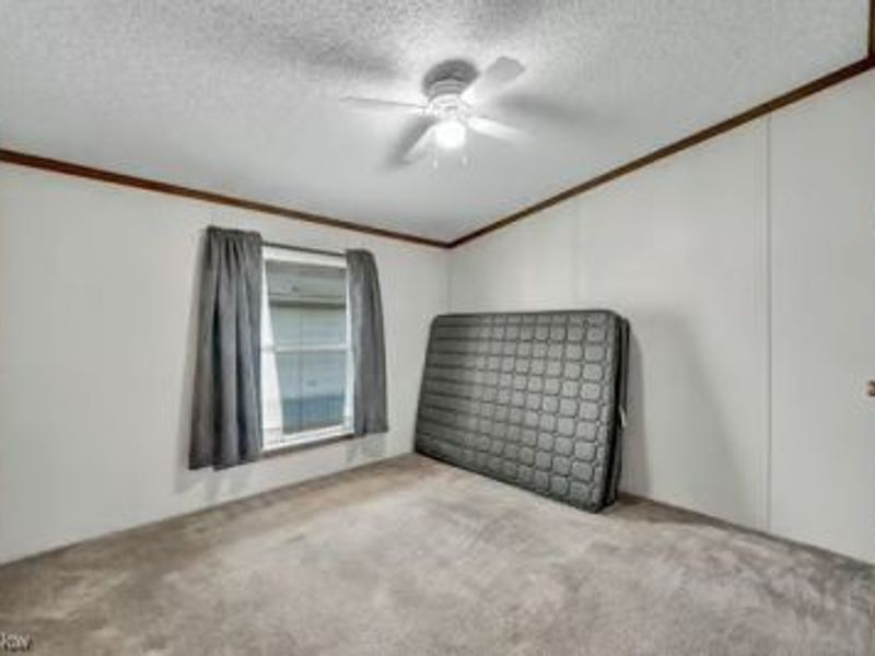 275 Ashwood Drive, Elyria, OH 44035 Photo 24