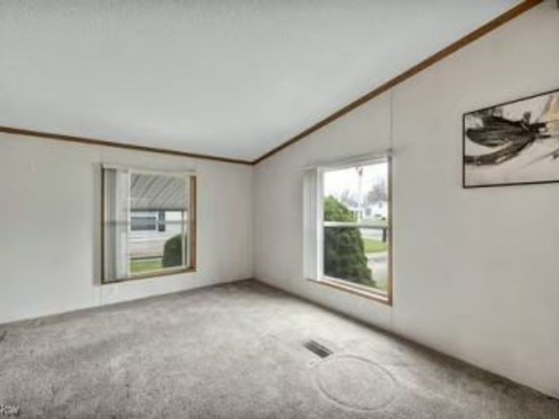 275 Ashwood Drive, Elyria, OH 44035 Photo 30