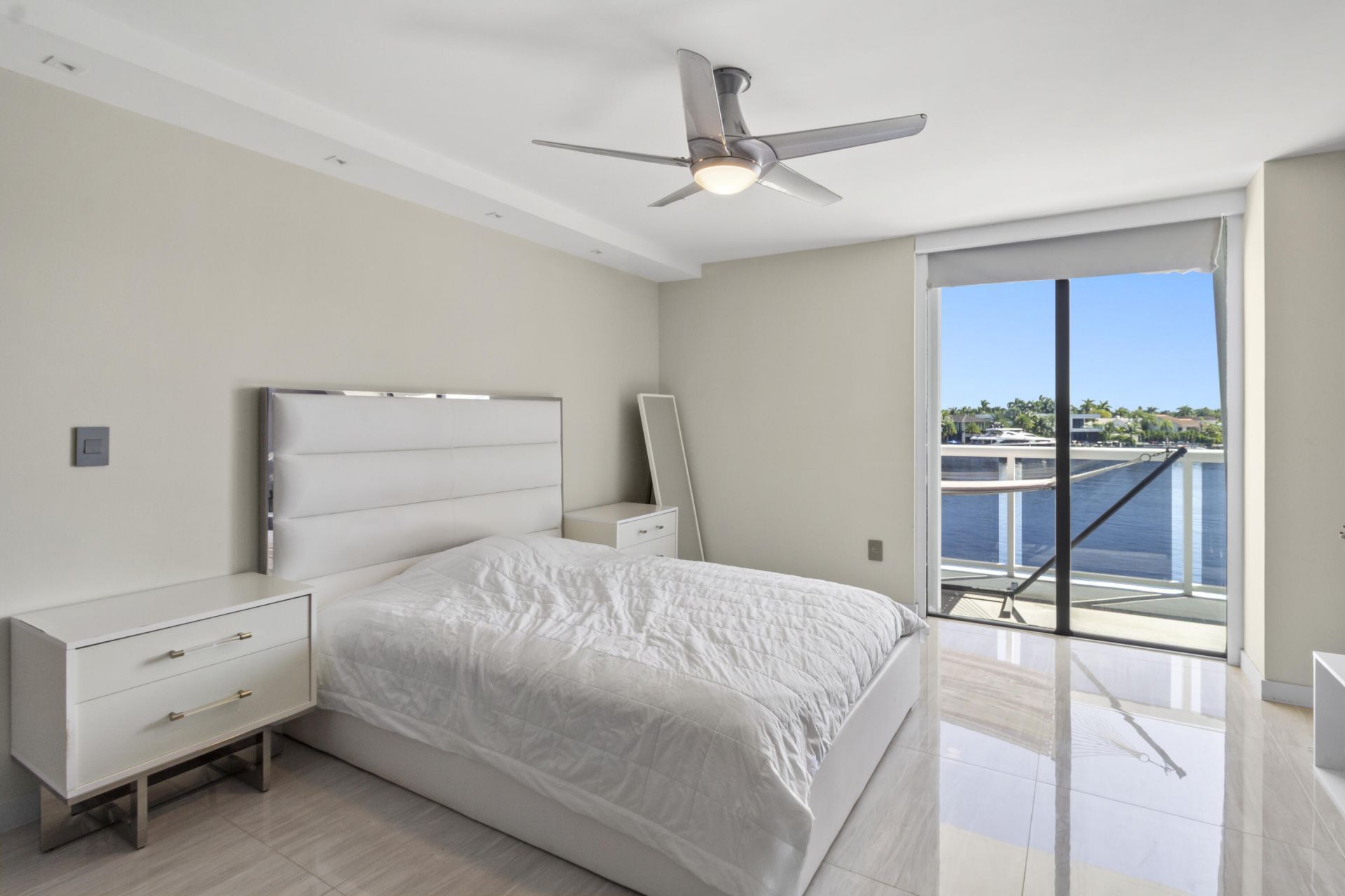 20515 E Country Club Drive, Unit 345, Aventura, FL 33180 Photo