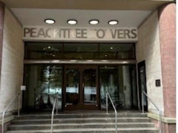 300 Peachtree Street NE, Unit 5M, Atlanta, GA 30308