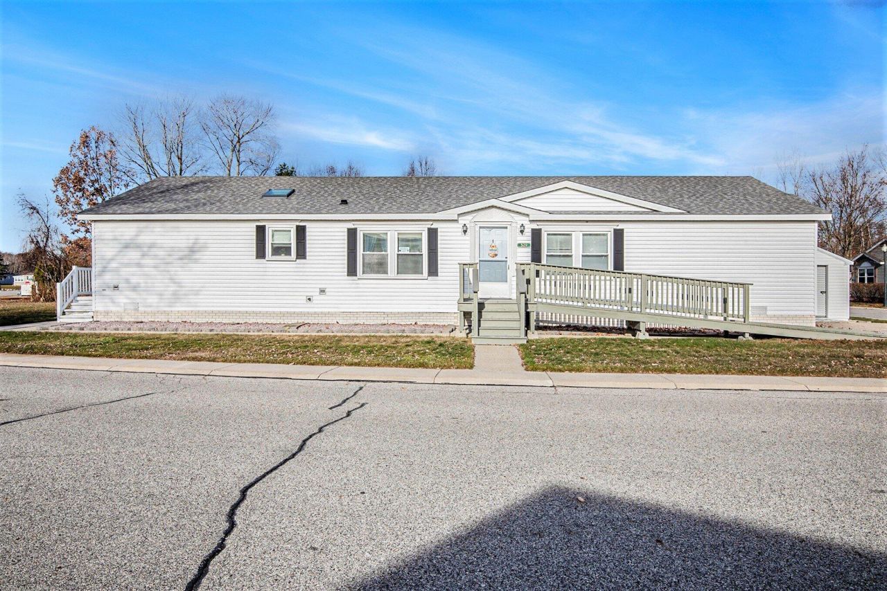 529 Swan Creek Court, Kimball, MI 48074 Main Photo