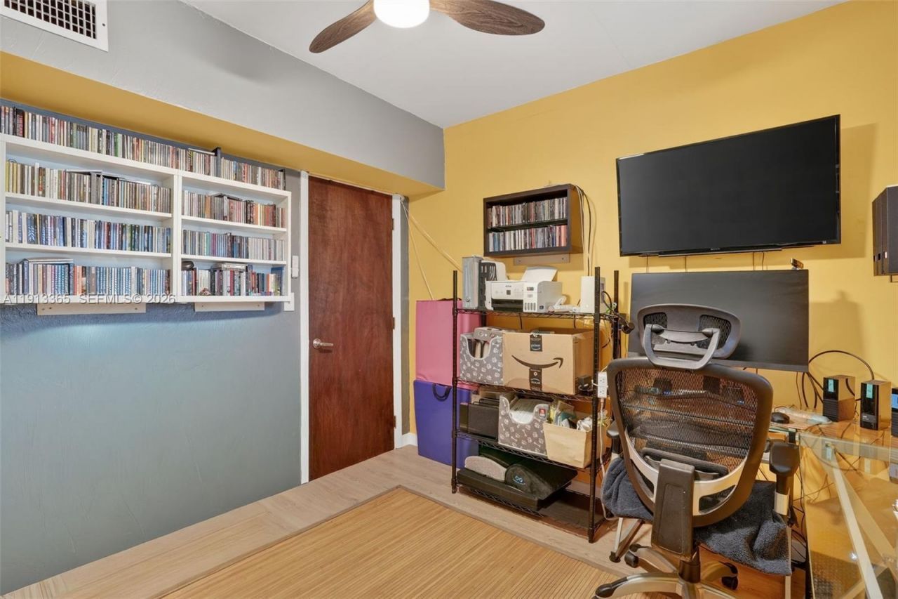 270 NW 106th St, Miami, FL 33150 Photo