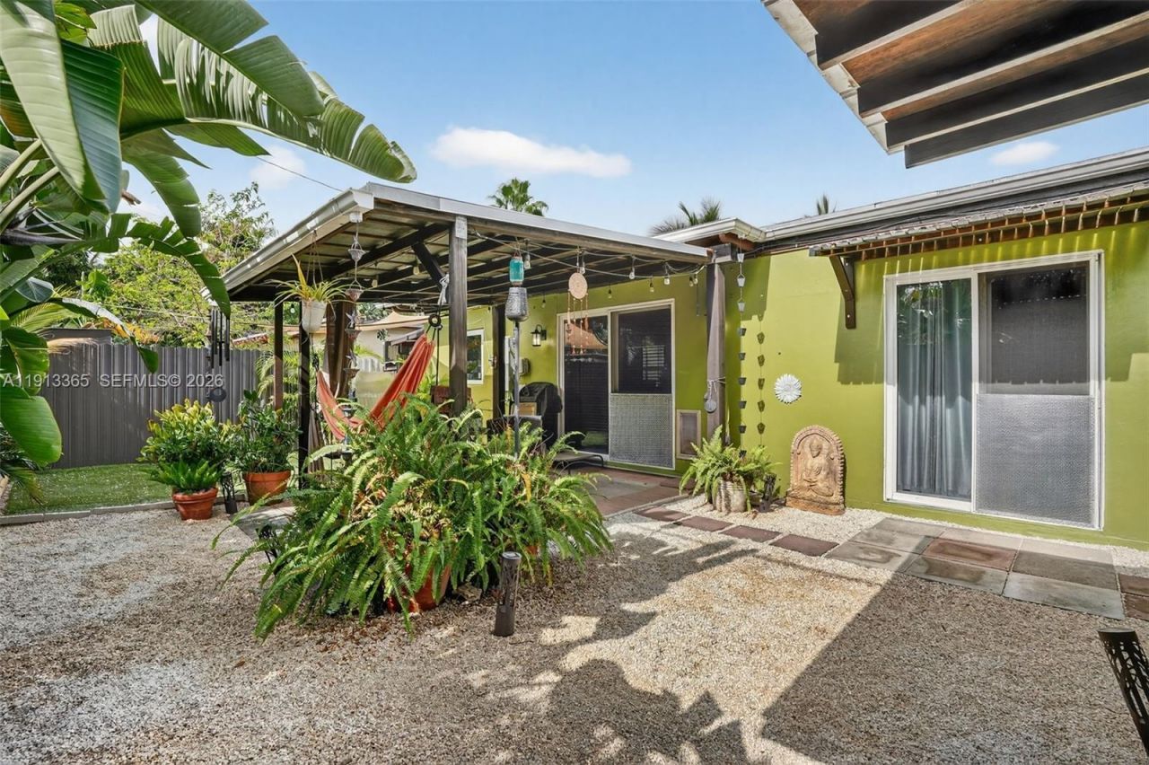 270 NW 106th St, Miami, FL 33150 Photo