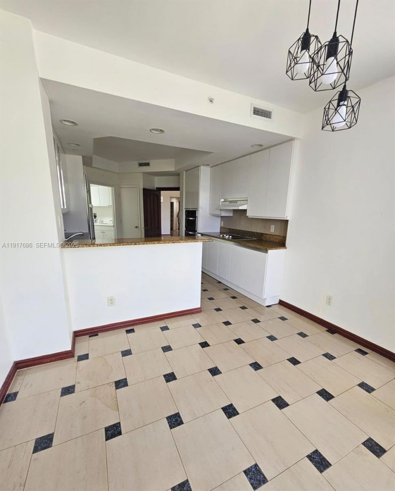 21050 Point Pl, Unit 501, Aventura, FL 33180 Photo