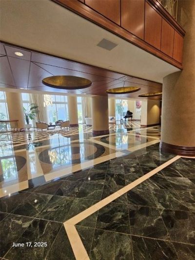 21050 Point Pl, Unit 501, Aventura, FL 33180 Photo