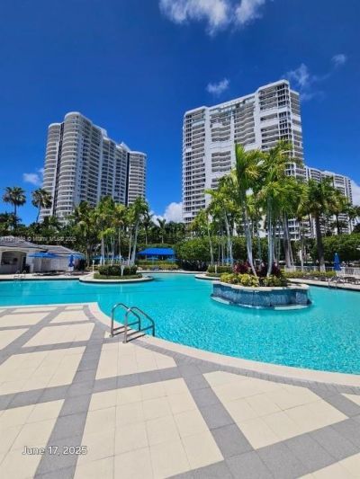 21050 Point Pl, Unit 501, Aventura, FL 33180 Photo
