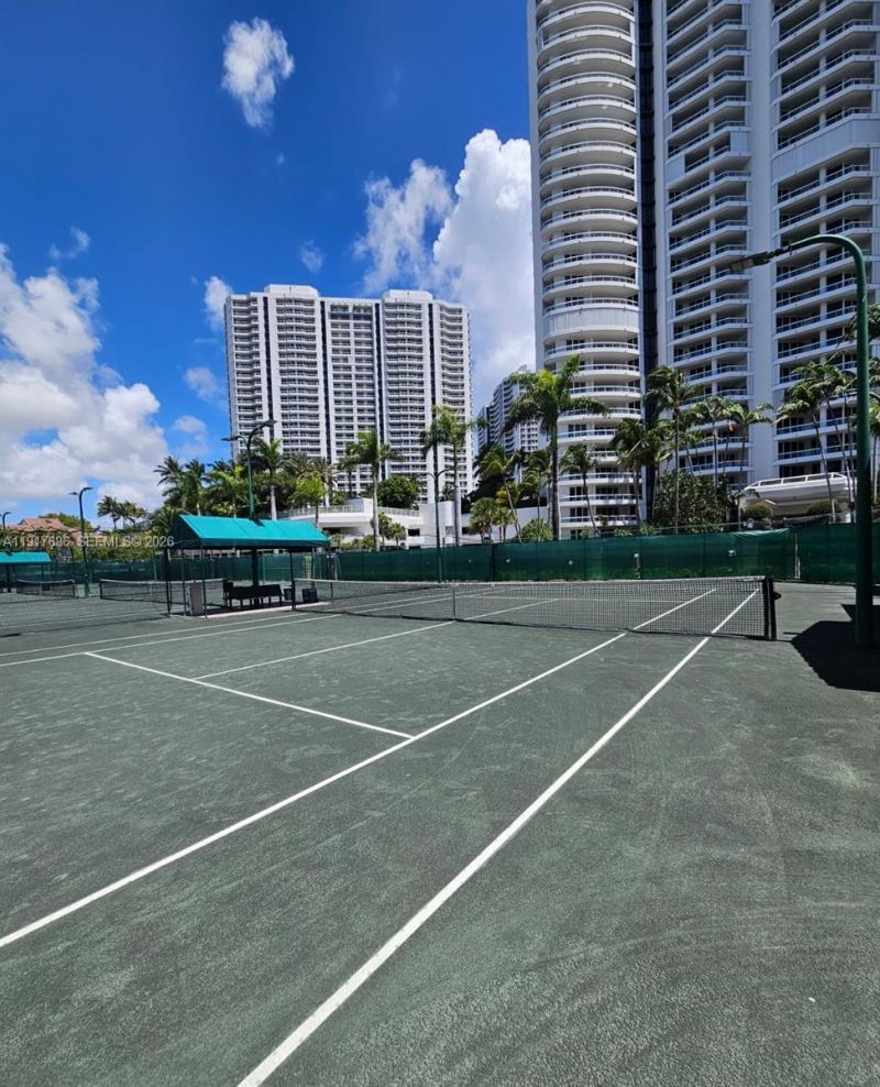 21050 Point Pl, Unit 501, Aventura, FL 33180 Photo