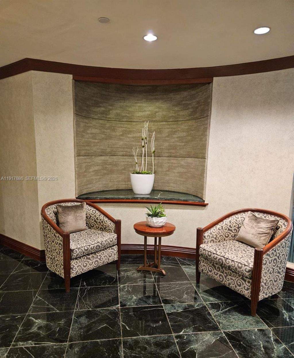21050 Point Pl, Unit 501, Aventura, FL 33180 Photo