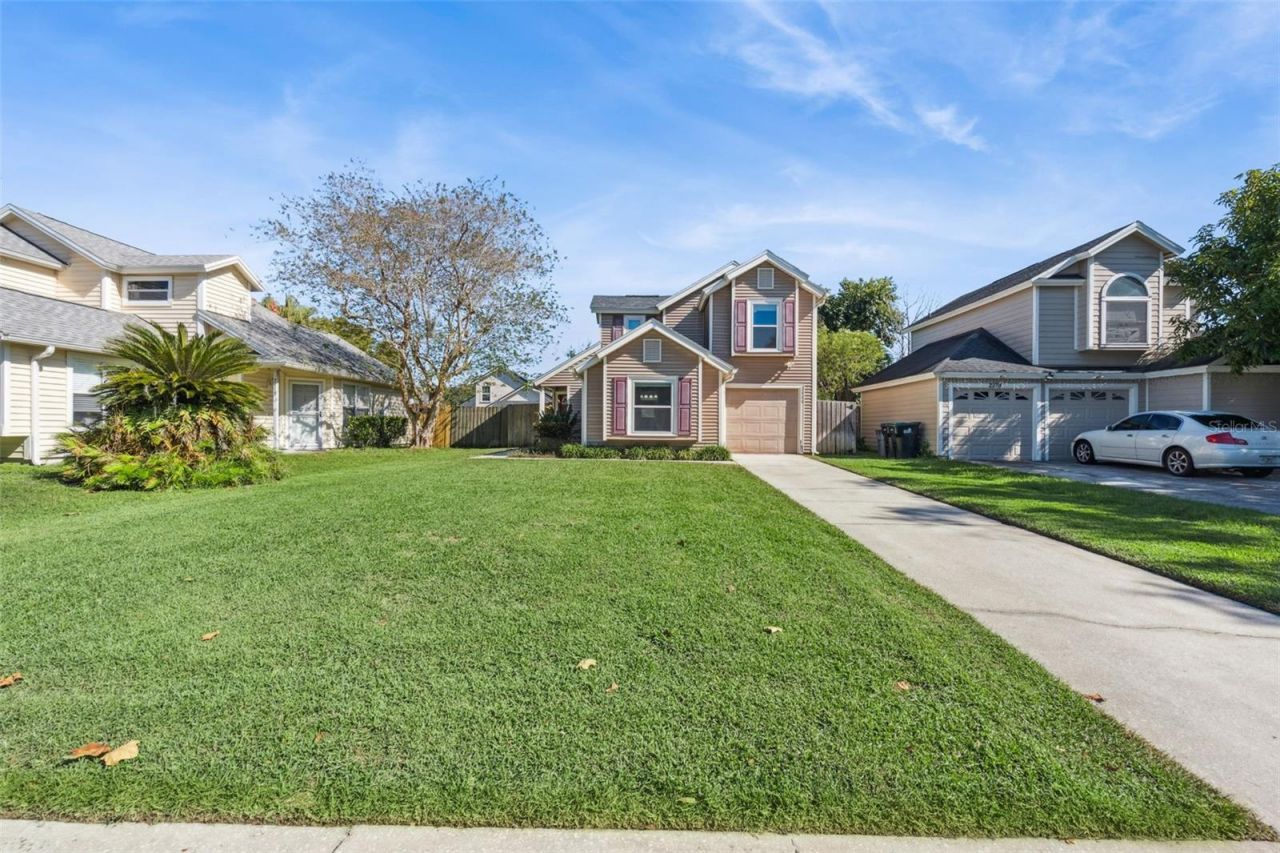 2111 Churchill Downs Circle, Orlando, FL 32825 Main Photo