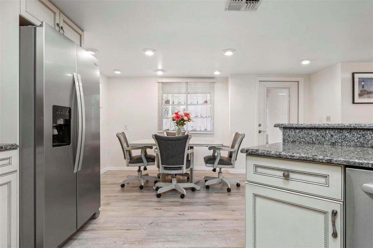 4206 SE 20th Place, Unit 101, Cape Coral, FL 33904 Photo