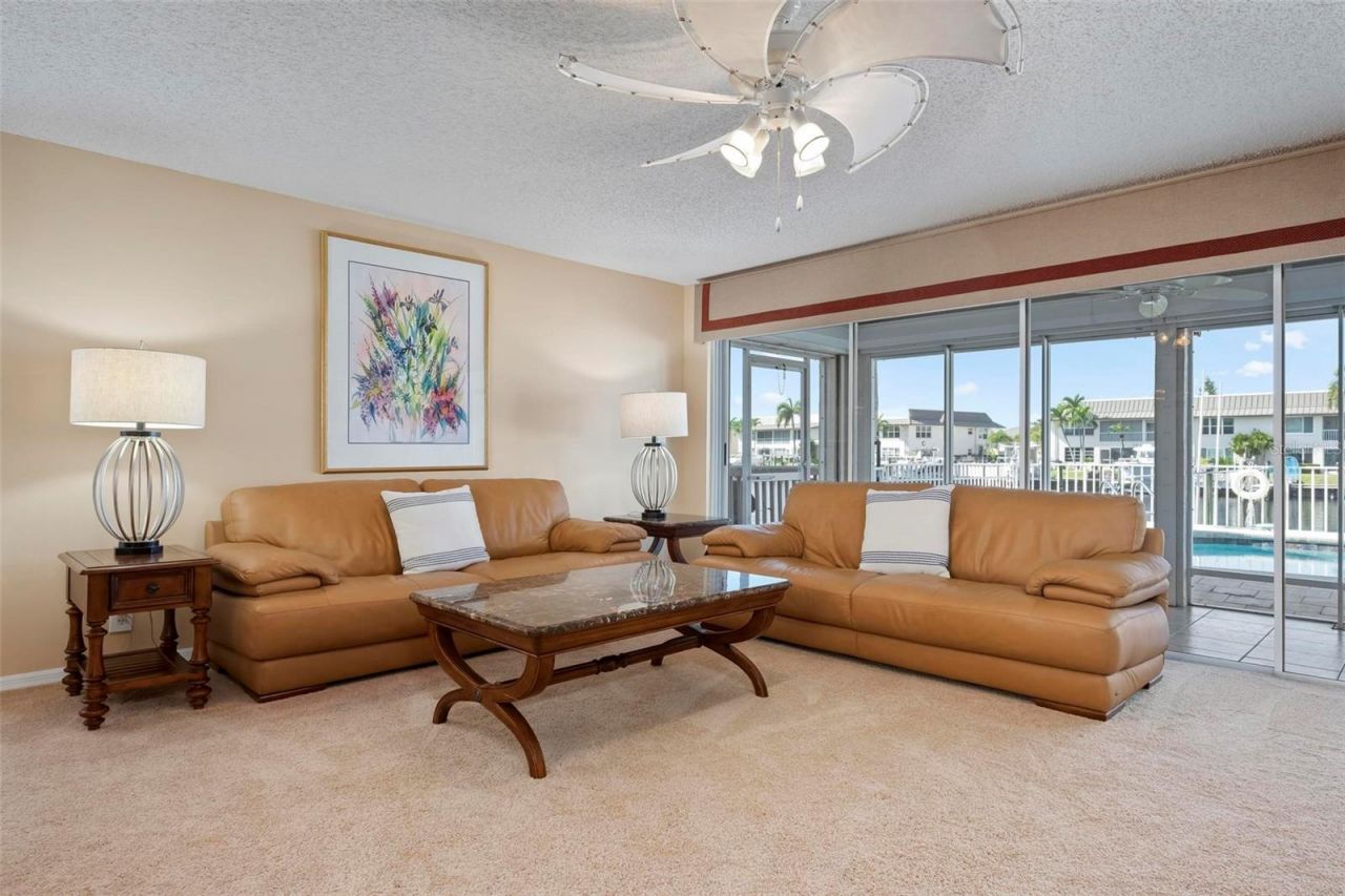 4206 SE 20th Place, Unit 101, Cape Coral, FL 33904 Photo