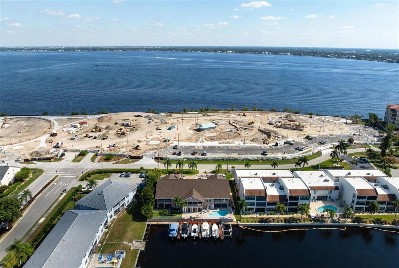 4206 SE 20th Place, Unit 101, Cape Coral, FL 33904 Photo