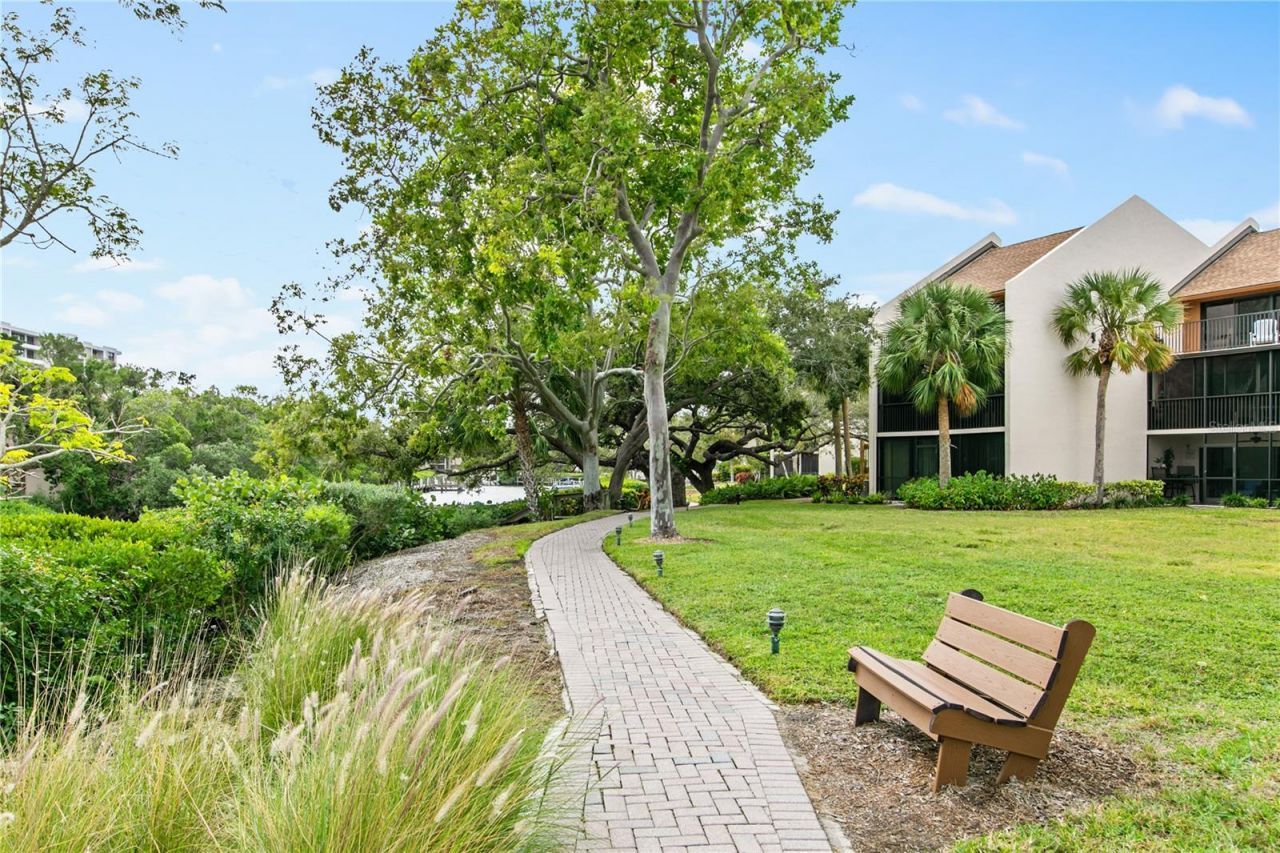 1900 Cove II Place, Unit 138, Sarasota, FL 34242 Photo