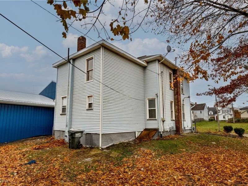 62 E Market Street, Alliance, OH 44601 Photo 20