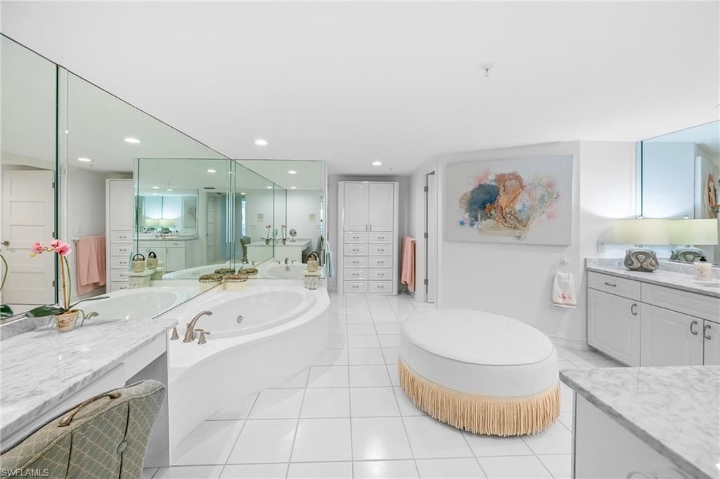 3131 W Gulf Dr, Unit 303, Sanibel, FL 33957 Photo