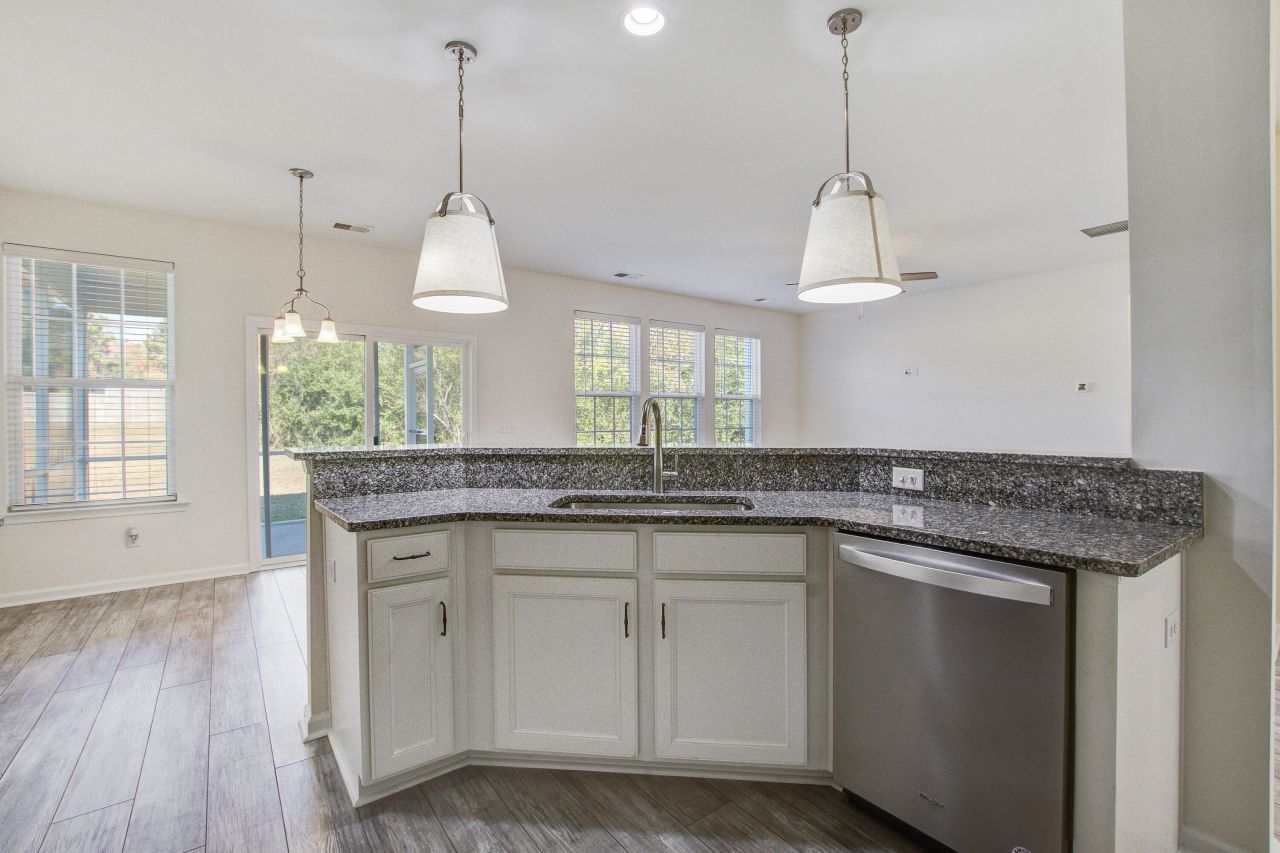 153 Sugeree Drive Photo 11