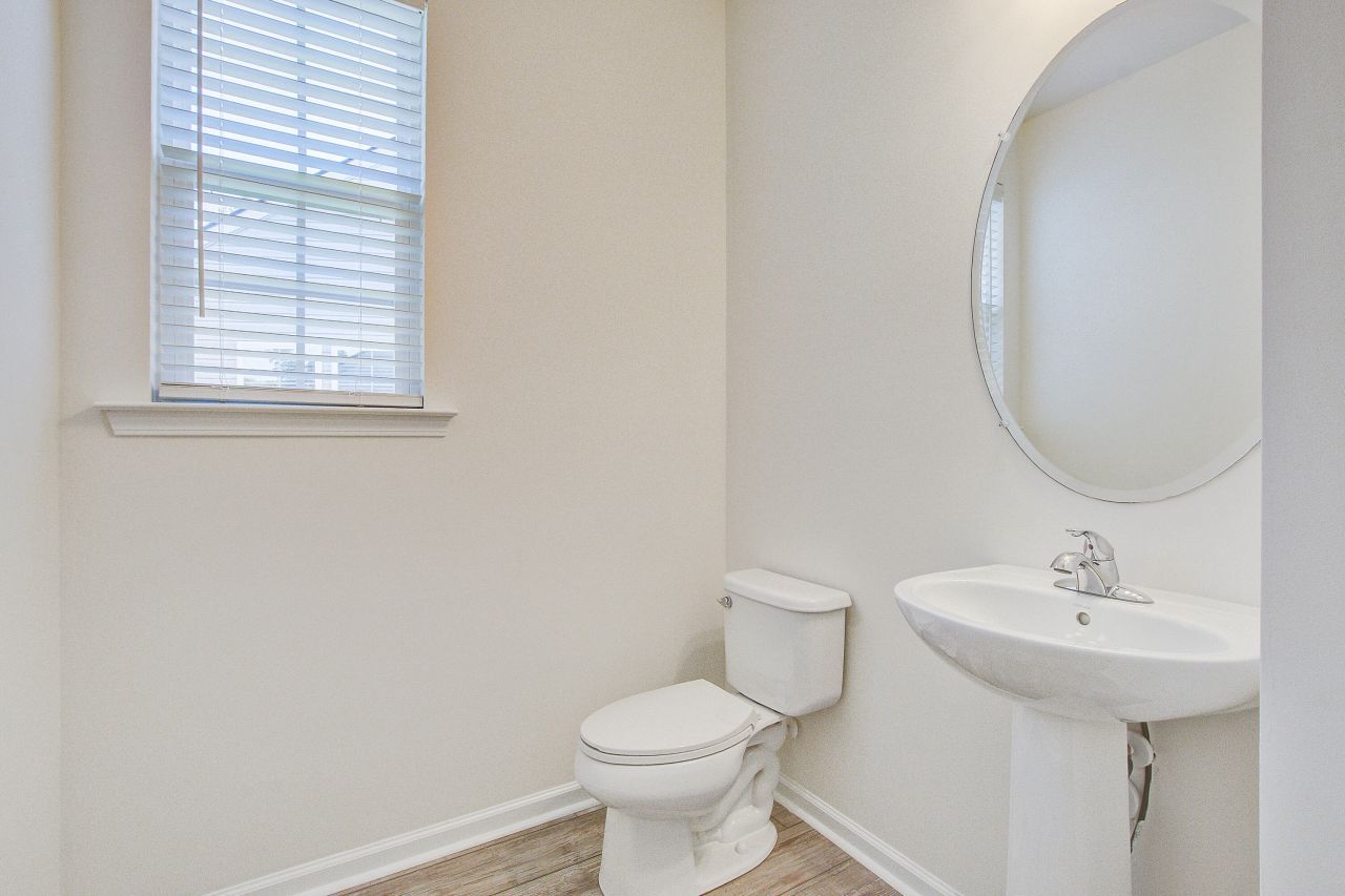 153 Sugeree Drive Photo 13