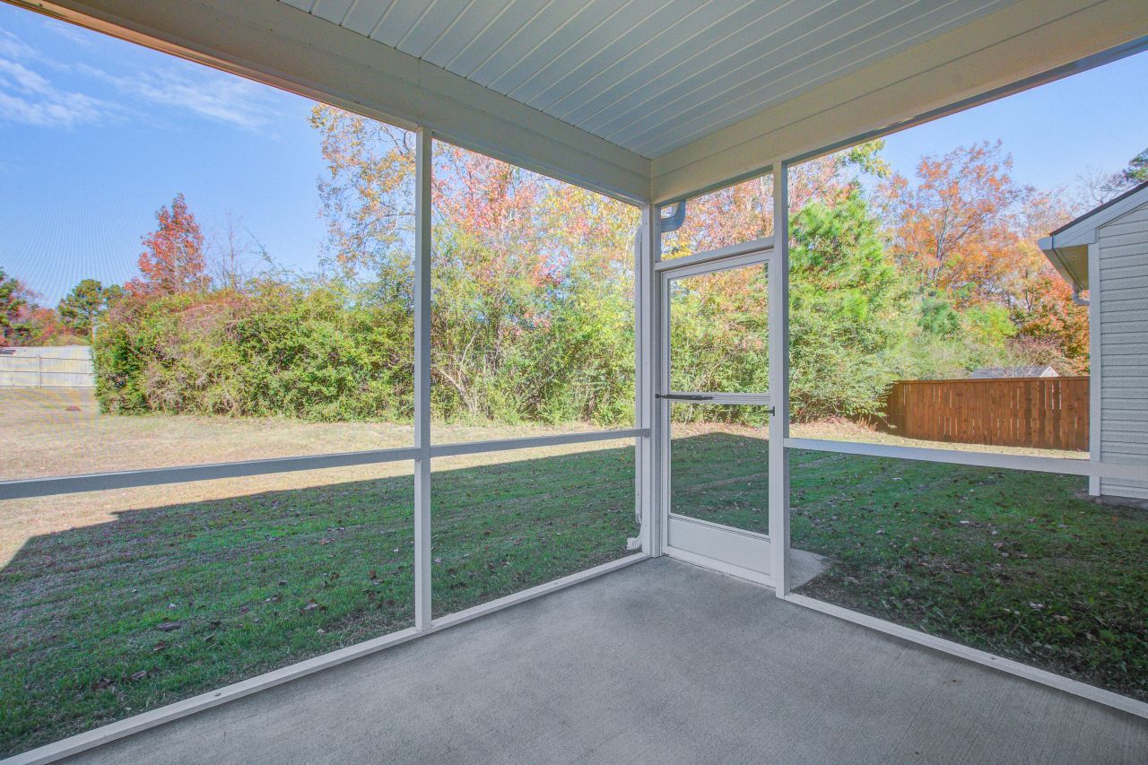 153 Sugeree Drive Photo 22