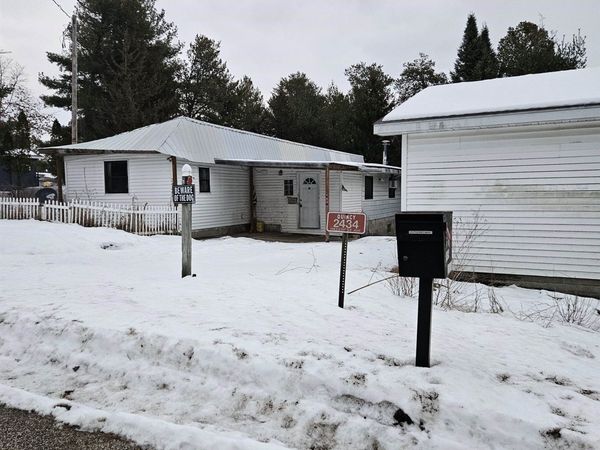 2434 Hillcrest Avenue, Friendship, WI 53934