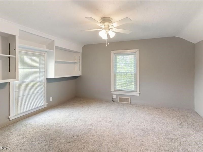 315 W Main Street, Canfield, OH 44406 Photo 26