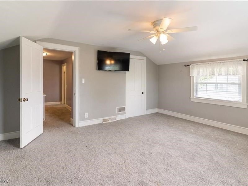 315 W Main Street, Canfield, OH 44406 Photo 27