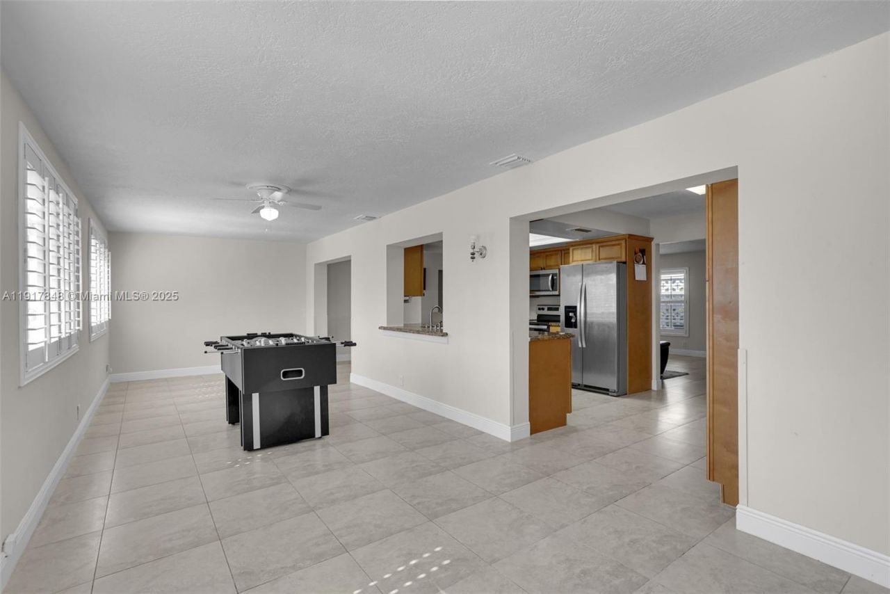 6880 NW 16th St, Margate, FL 33063 Photo