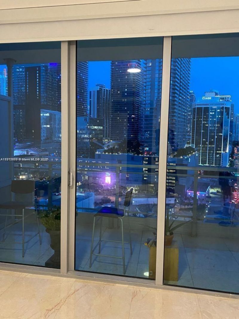 92 SW 3rd St, Unit 1904, Miami, FL 33130 Photo