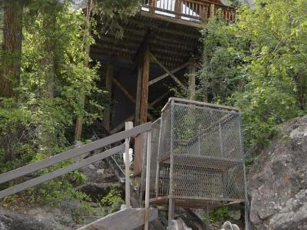 600 N Pinecrest Drive, Ouray, CO 81427