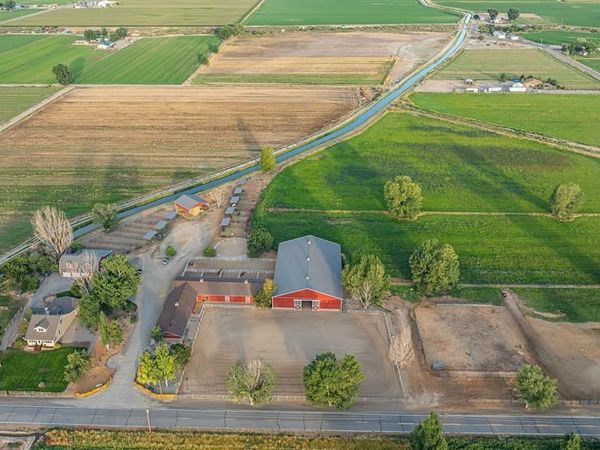 1577 14 1/2 Road, Loma, CO 81524