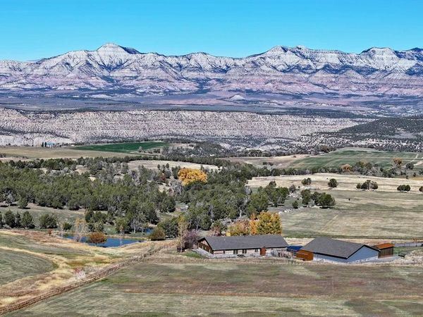 10497 54 7/10 Road, Molina, CO 81646