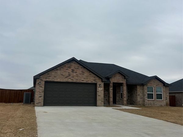 3224 Seabiscuit Street, Durant, OK 74701