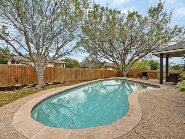 106 Pecanwood N, Kyle, TX 78640