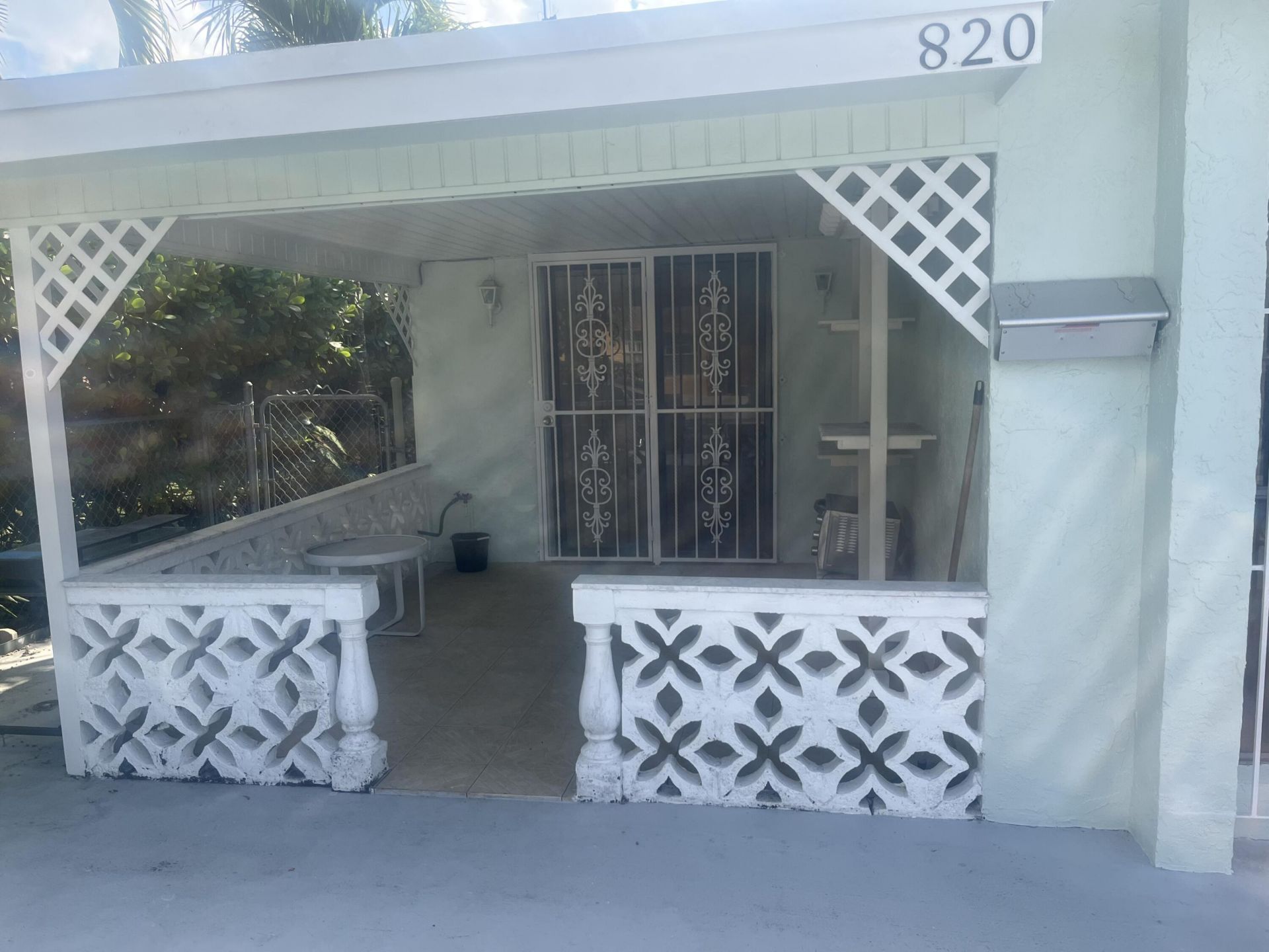 820 W Lakewood Road, West Palm Beach, FL 33405 Photo