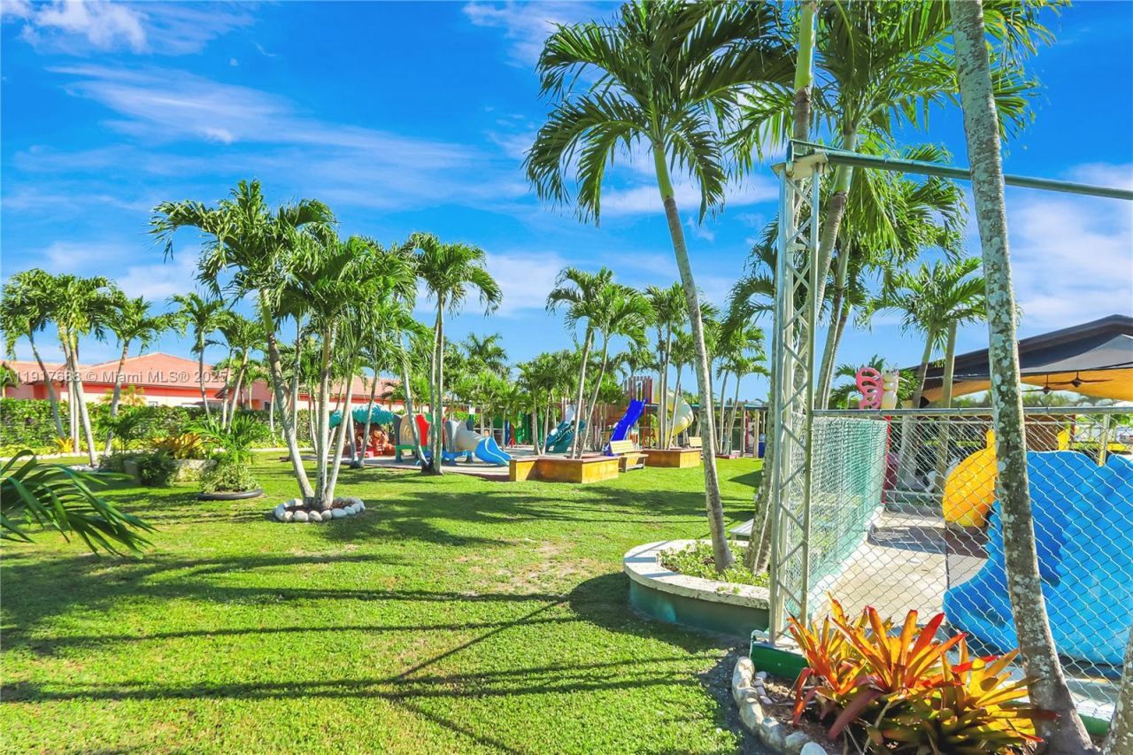 20455 SW 154th Ave, Miami, FL 33187 Photo