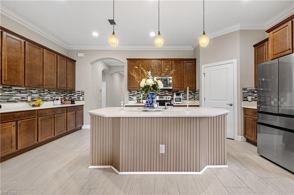 11546 Onyx Cir, Fort Myers, FL 33913 Photo