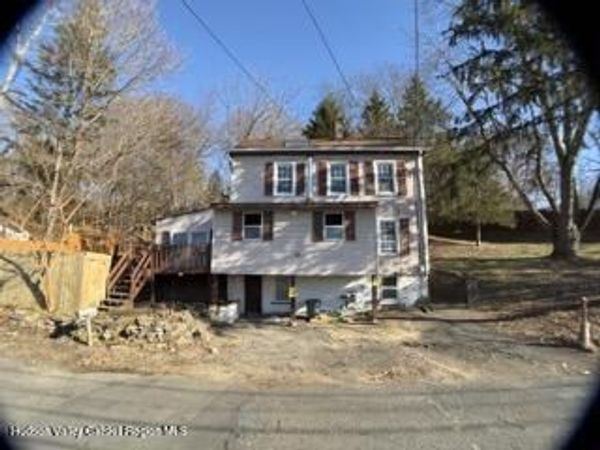 218 Tanners Lane Lane, Hudson, NY 12534