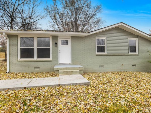 703 Hayes St, Springfield, TN 37172