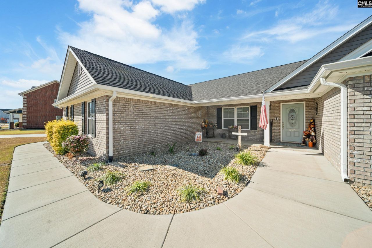 3565 Katwallace Circle  Photo 8