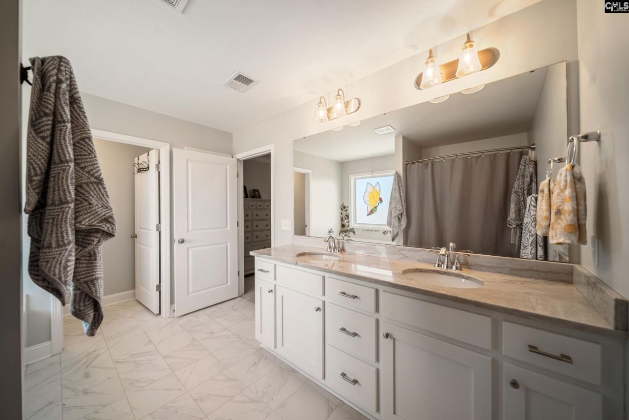 3565 Katwallace Circle  Photo 34