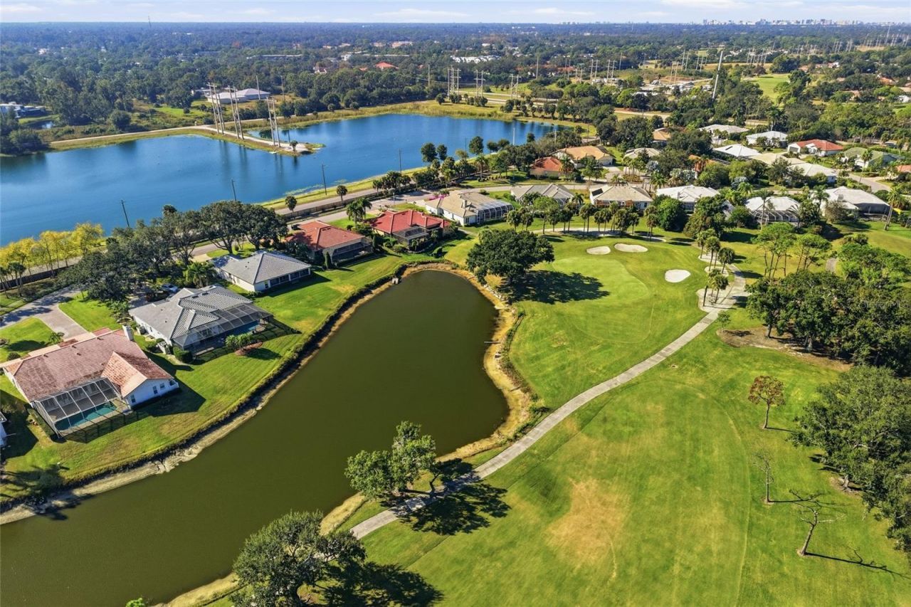 5489 Downham Meadows, Sarasota, FL 34235 Photo