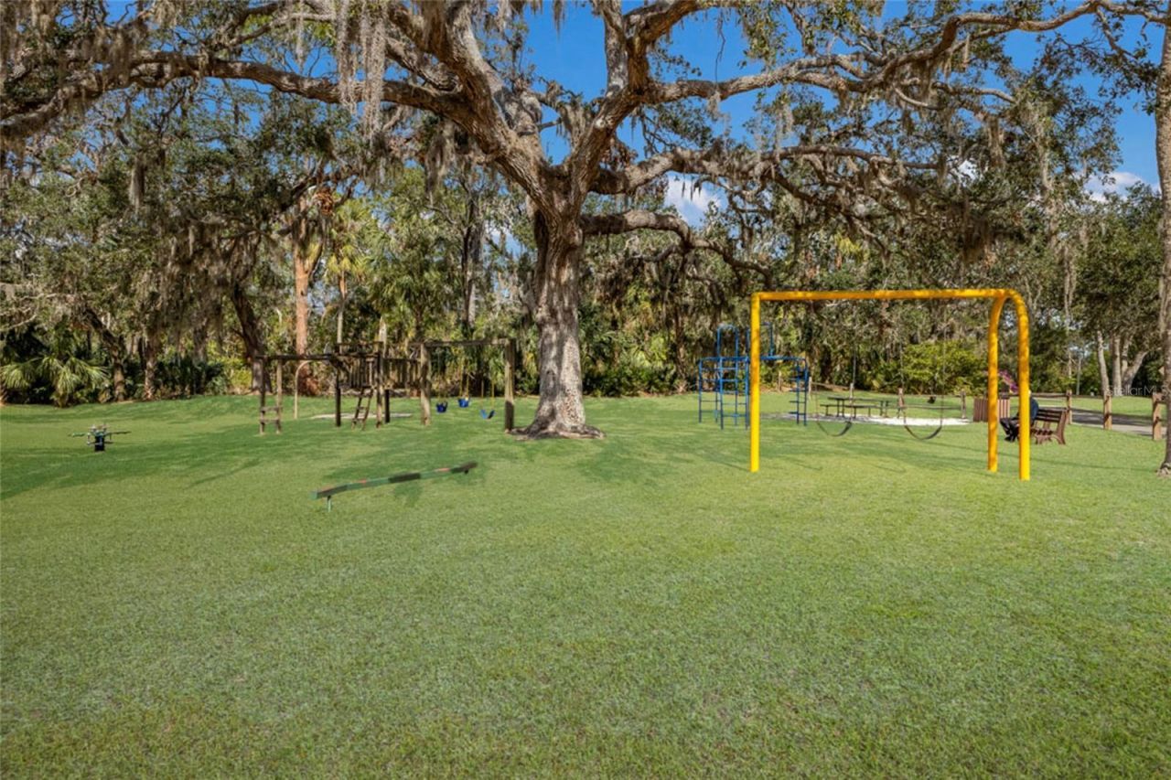 5489 Downham Meadows, Sarasota, FL 34235 Photo