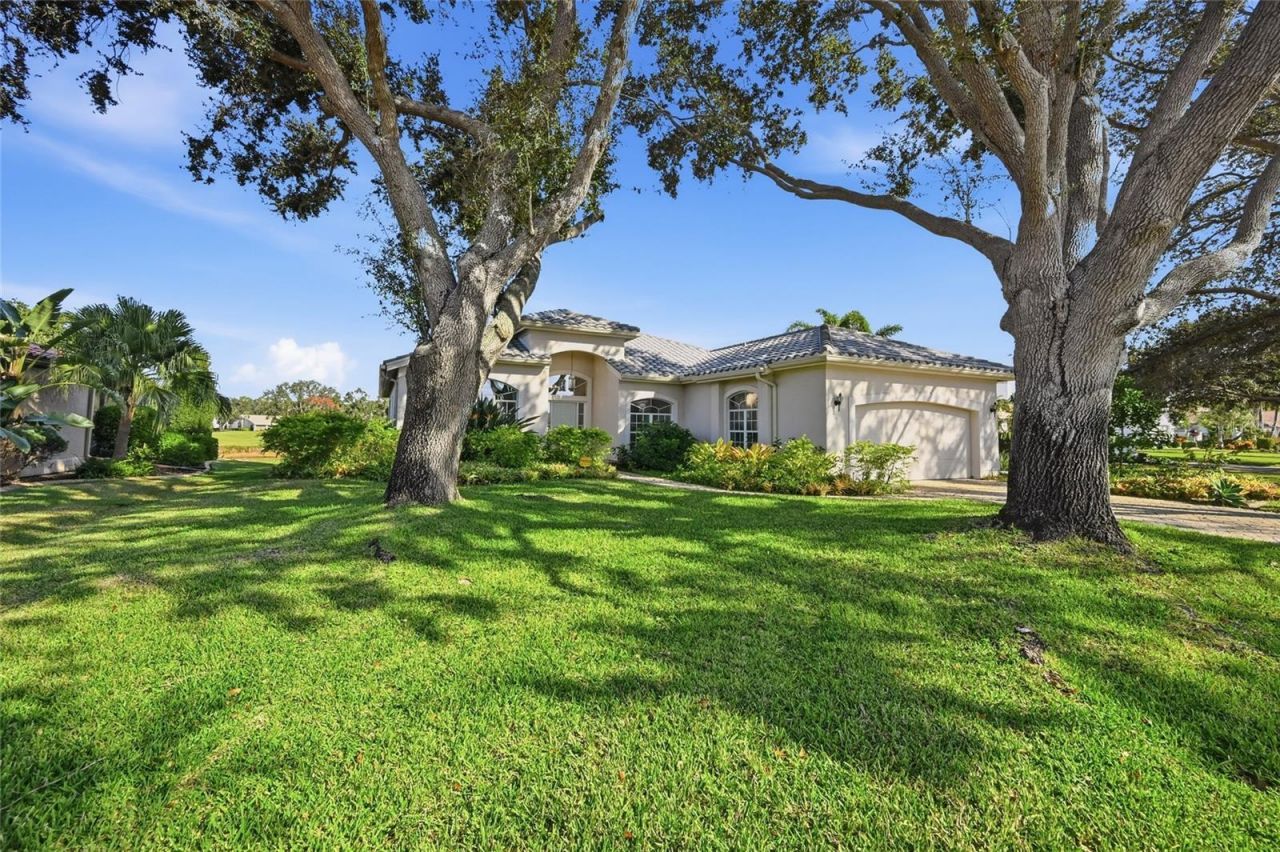 5489 Downham Meadows, Sarasota, FL 34235 Photo