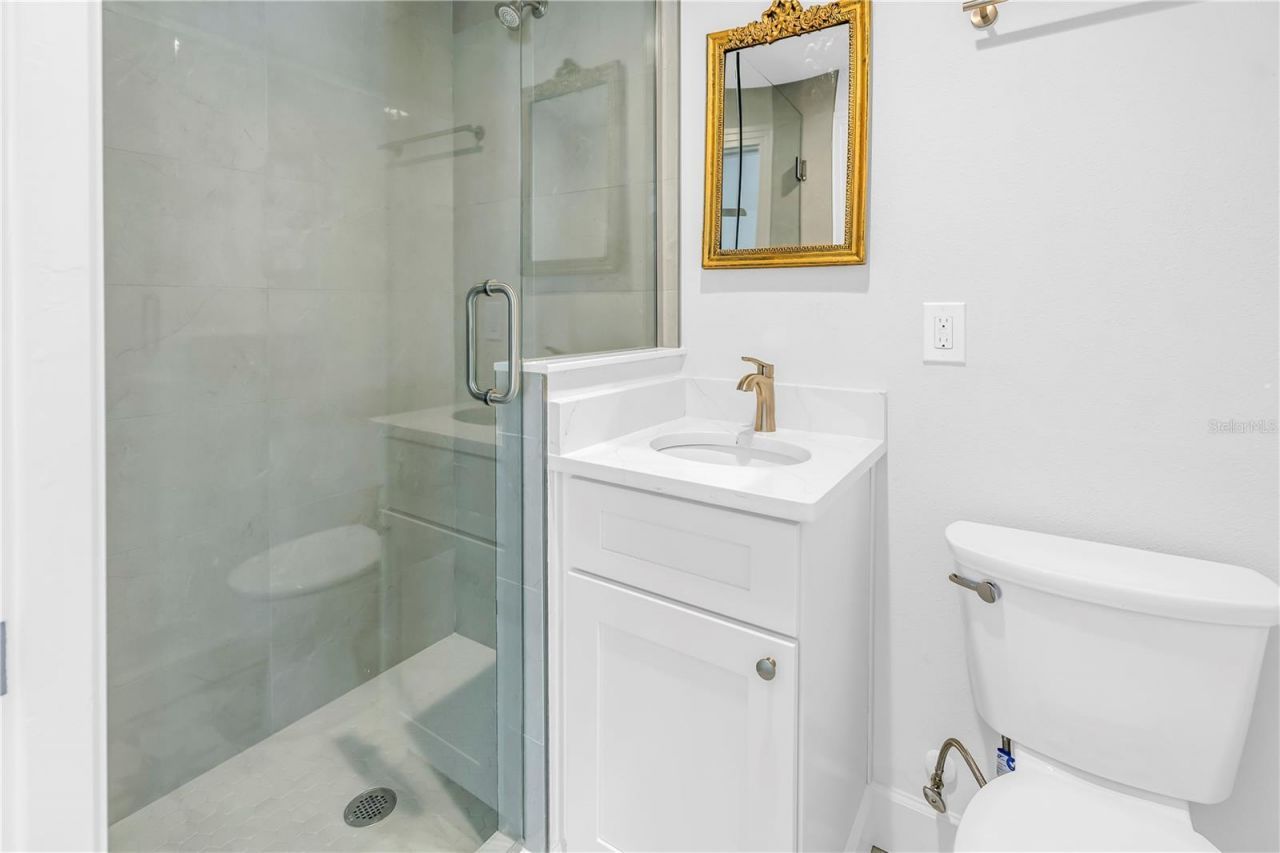 1200 76th Avenue N, Saint Petersburg, FL 33702 Photo