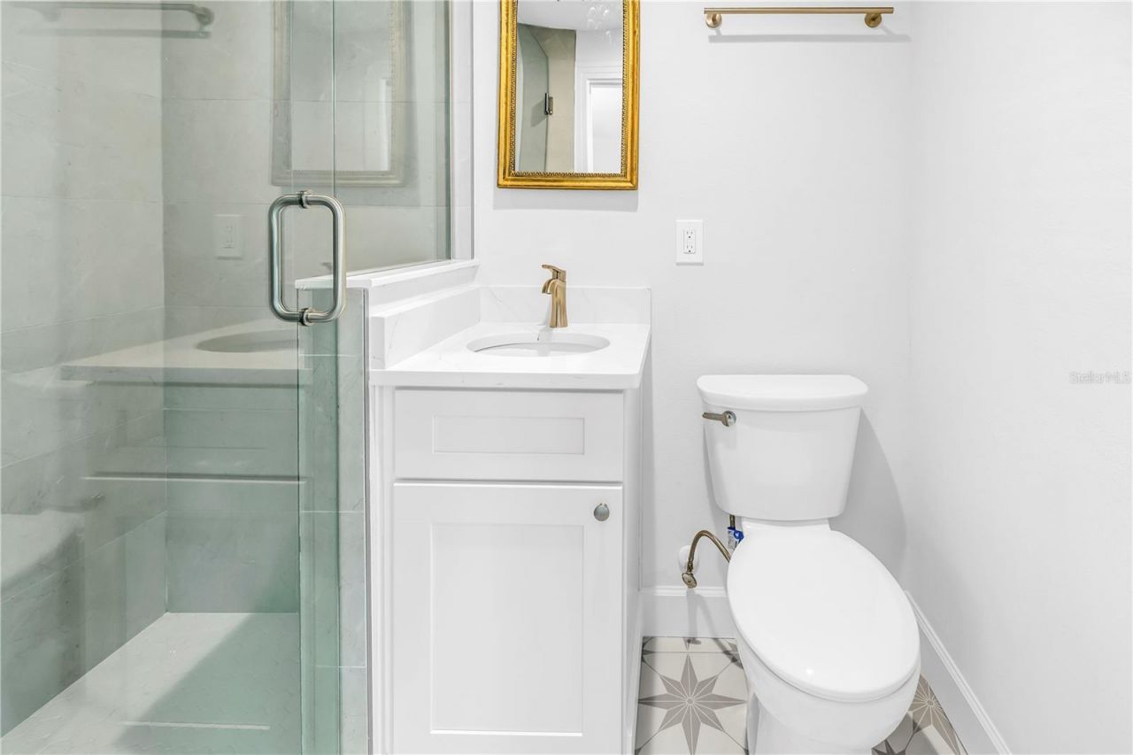 1200 76th Avenue N, Saint Petersburg, FL 33702 Photo