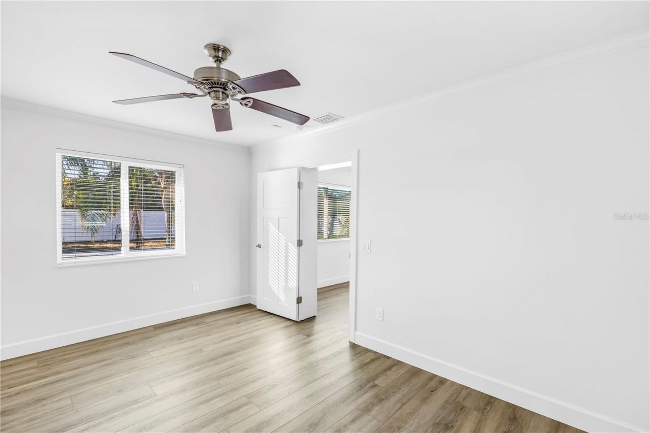 1200 76th Avenue N, Saint Petersburg, FL 33702 Photo