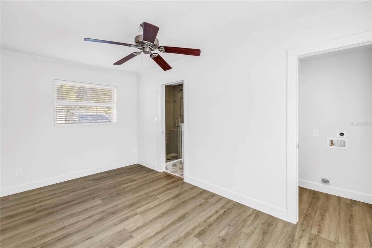 1200 76th Avenue N, Saint Petersburg, FL 33702 Photo