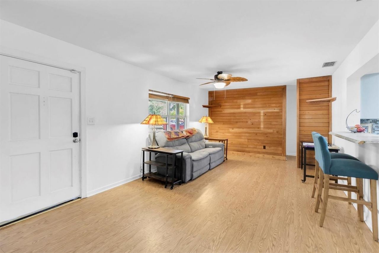 1797 Rainbow Boulevard, Clearwater, FL 33760 Photo