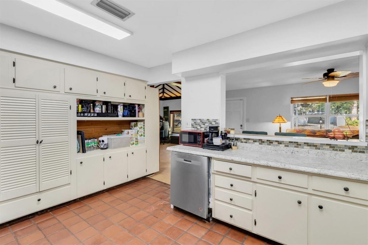 1797 Rainbow Boulevard, Clearwater, FL 33760 Photo