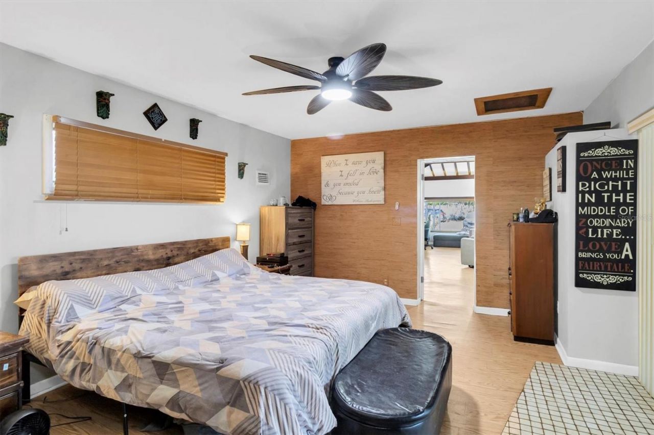 1797 Rainbow Boulevard, Clearwater, FL 33760 Photo